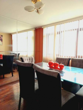 Hermoso Departamento en Condominio con Piscina.